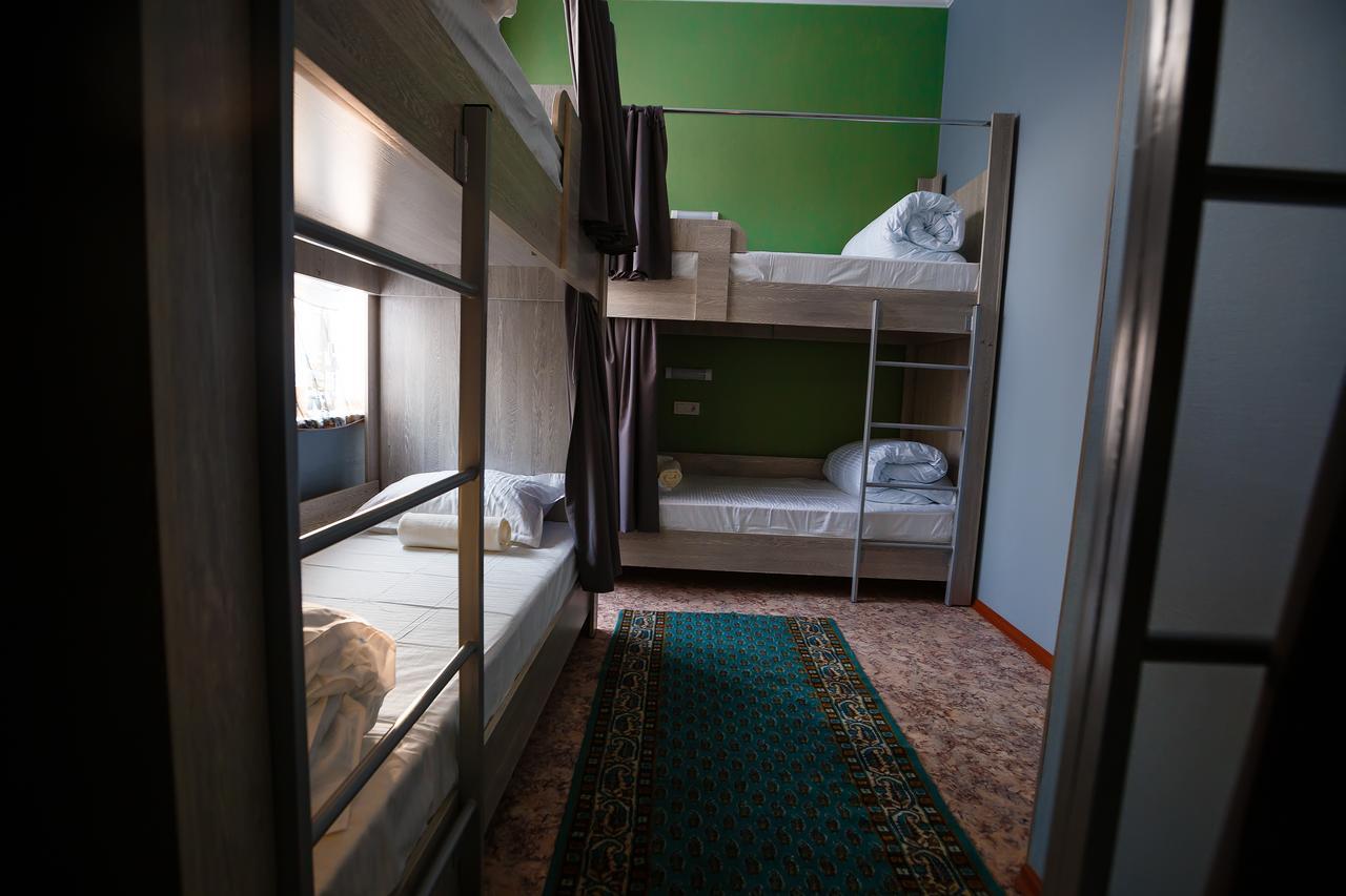 Mountain Road Hostel Almaty Exterior foto